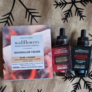 White Barn Wallflowers Marshmallow Fireside and Vampire Blood Set
